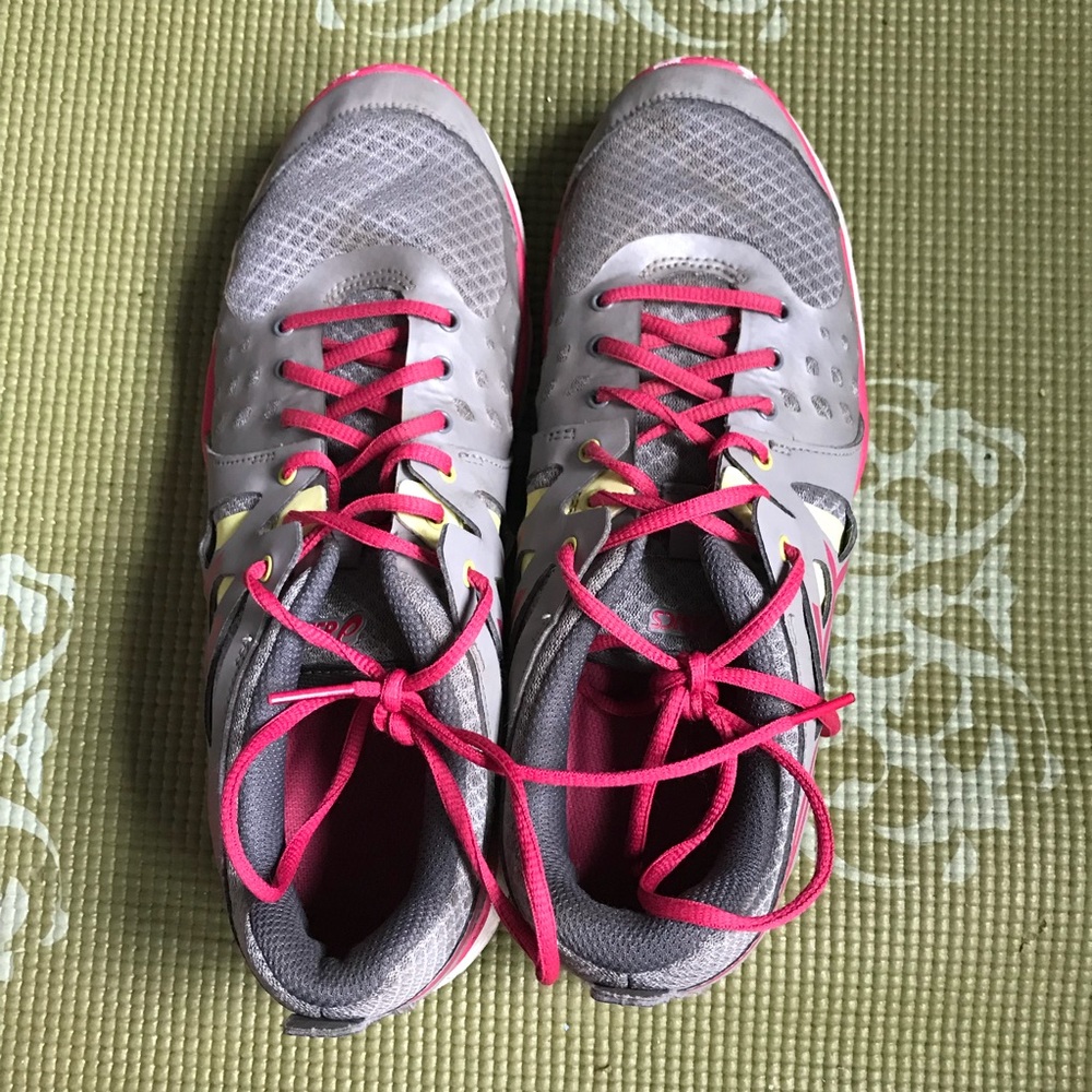 ASICS Gel Sole Running Sneakers